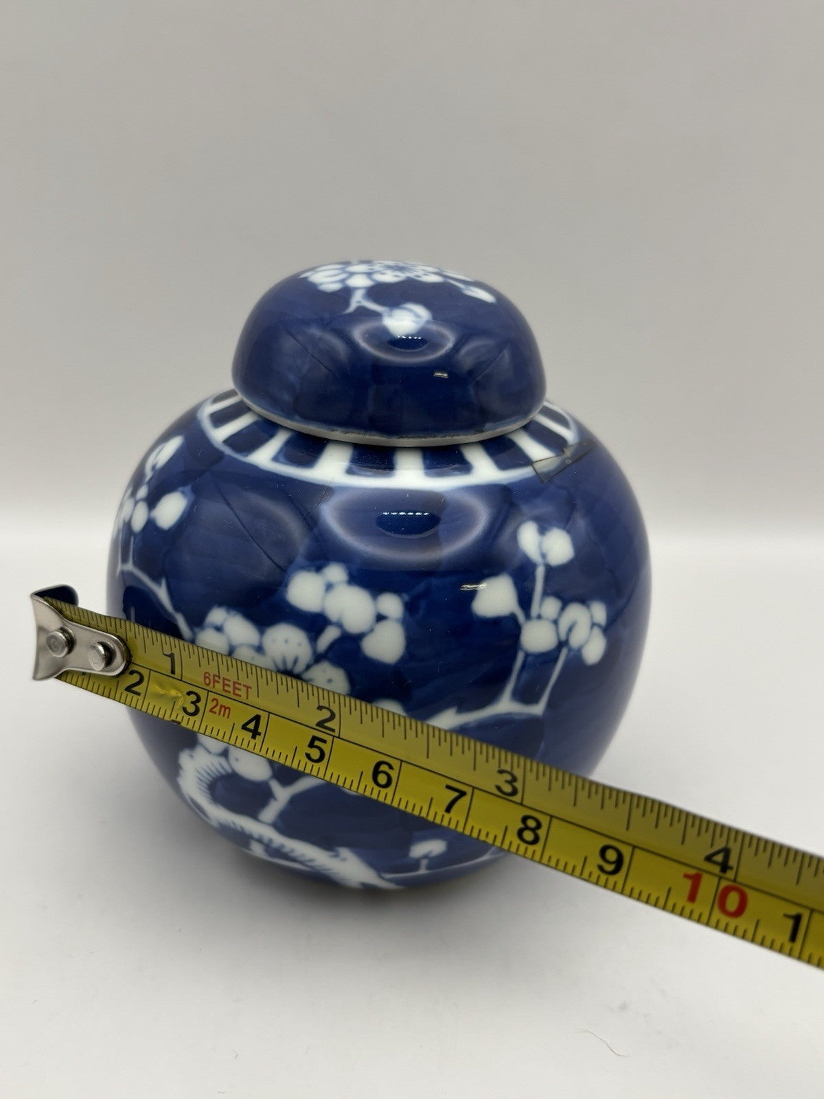 Vintage Chinese porcelain ginger jar cobalt blue white prunus blossom branches