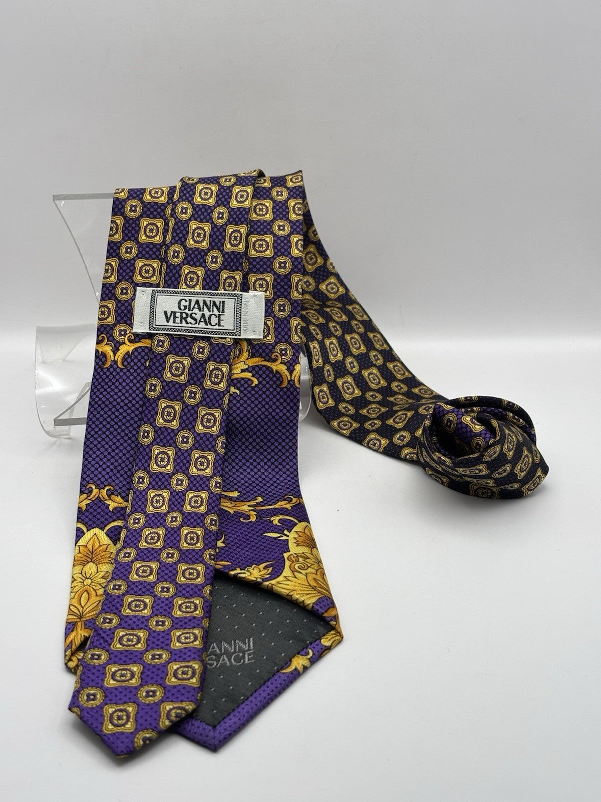 vintage Gianni Versace 100% silk tie featuring a purple and gold baroque pattern