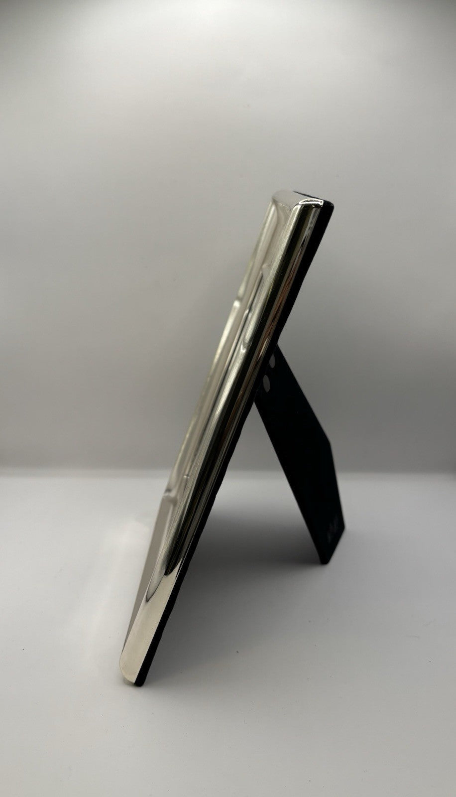 Philip Whitney Ltd. Silver Plated Hand Polished & Lacquered 5” x 7” photo frame