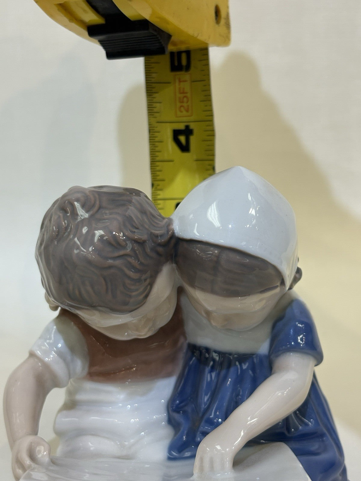 Children Reading Bing & Grøndahl (B&G) porcelain figurine 3.5”
