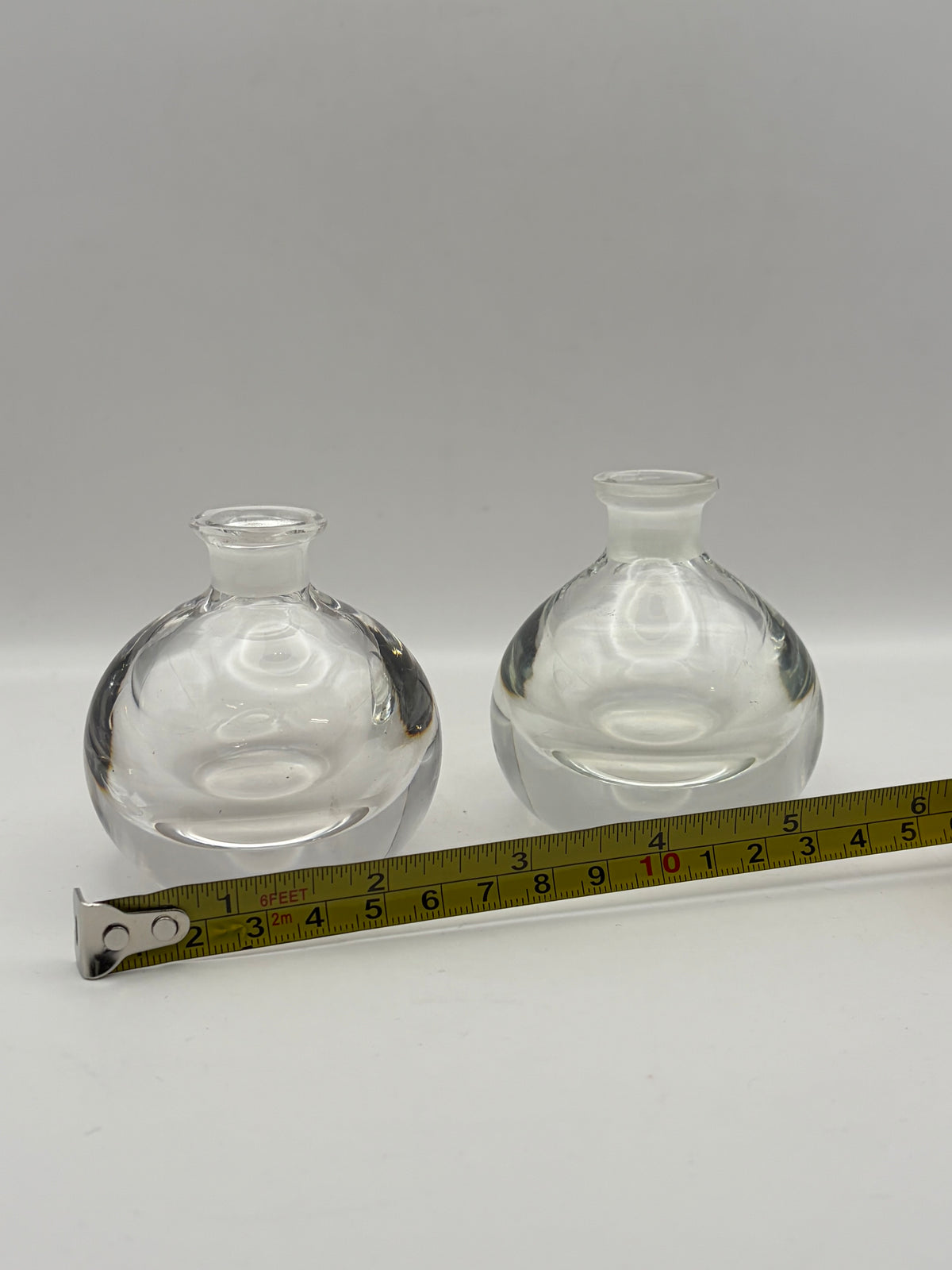 2 Pack Clear Glass Decorative Bottles w/ Bubble-Style Stoppers, 6 in Tall