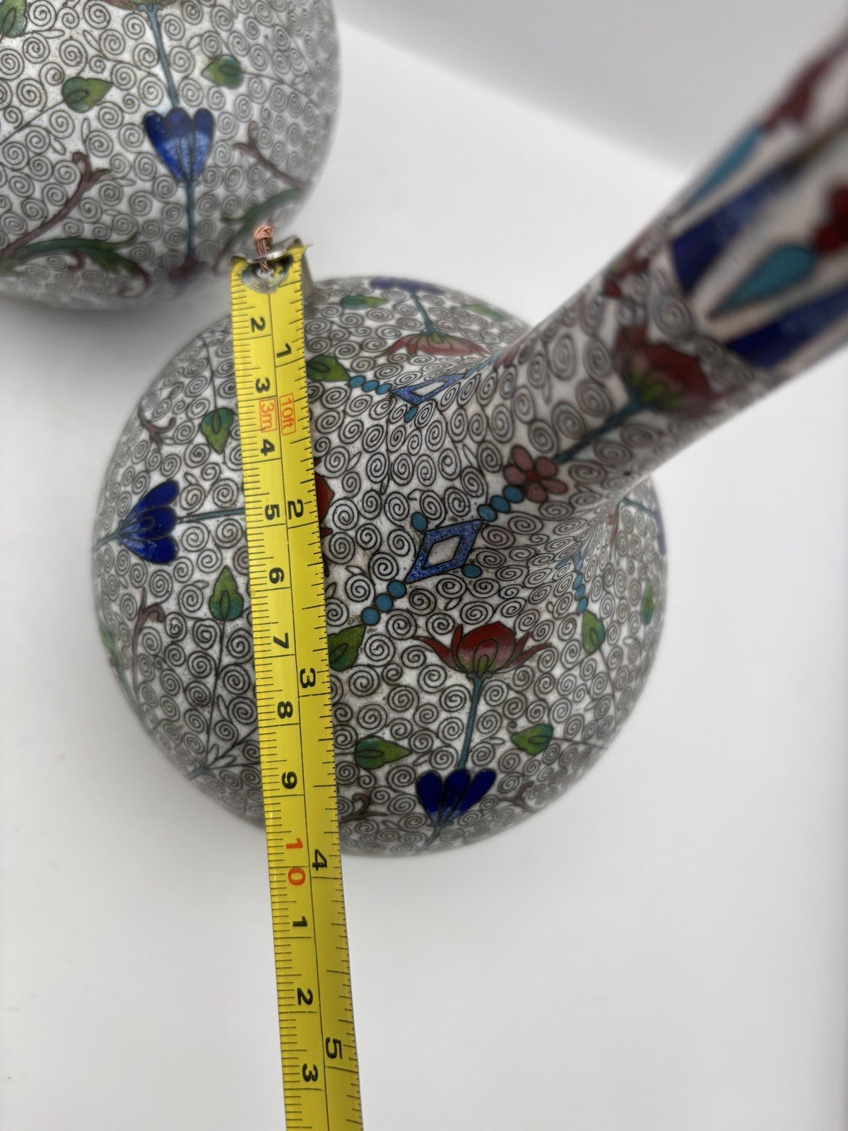 Antigue Chinese Cloisonné Enamel Vase 7.5 Inches Tall Floral Design