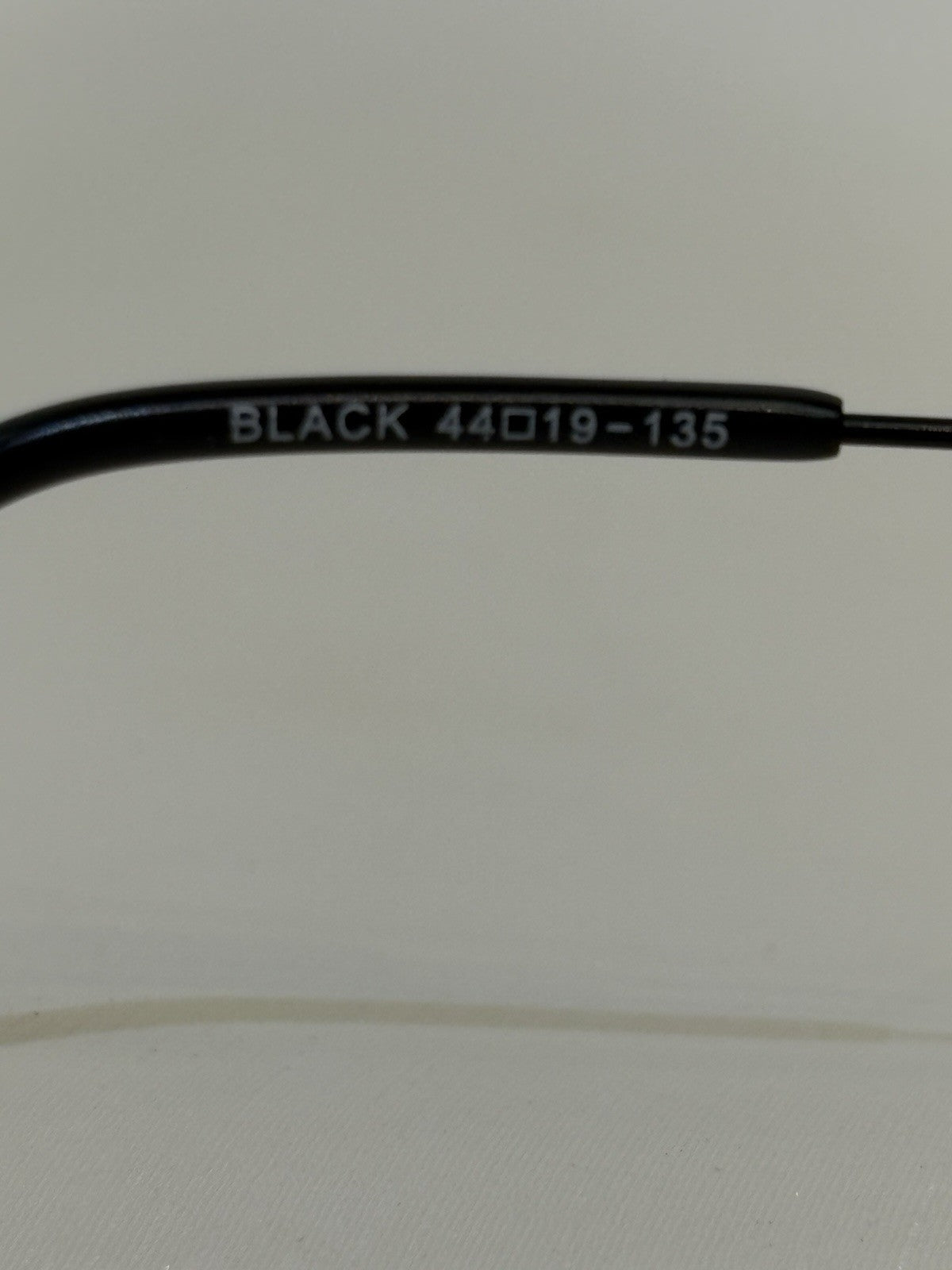 Sunglasses Vp20 2647 Capri
