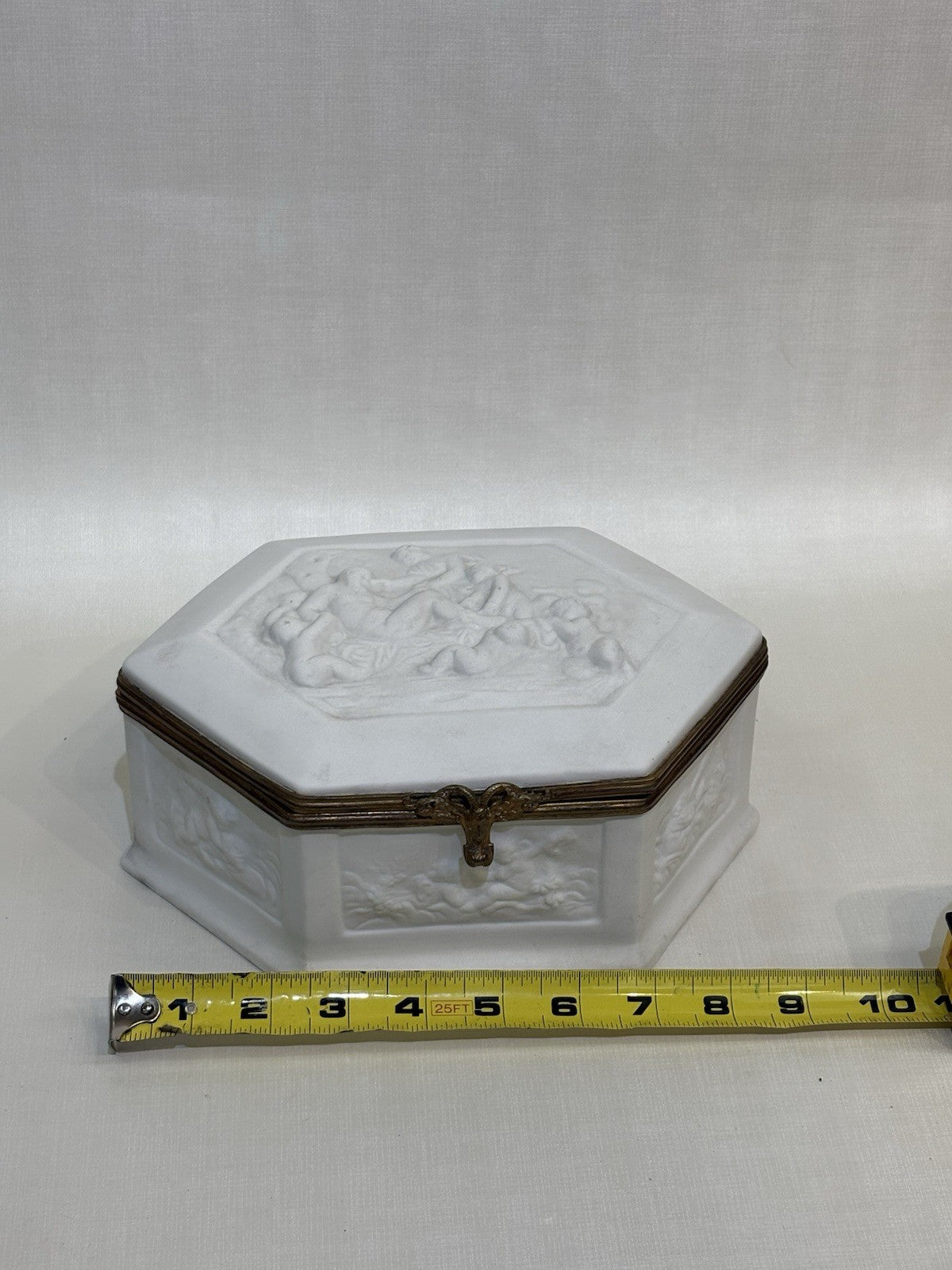 Sevres Antique Porcelain Hand Painted Jewelry Trinket Box Signed