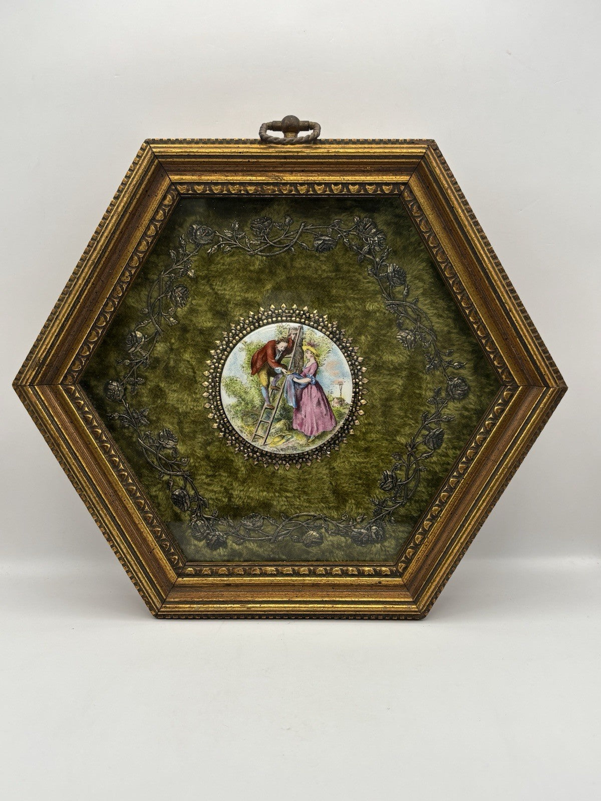Framed wall hanging hand-painted porcelain plaque depicting a courting couple 9