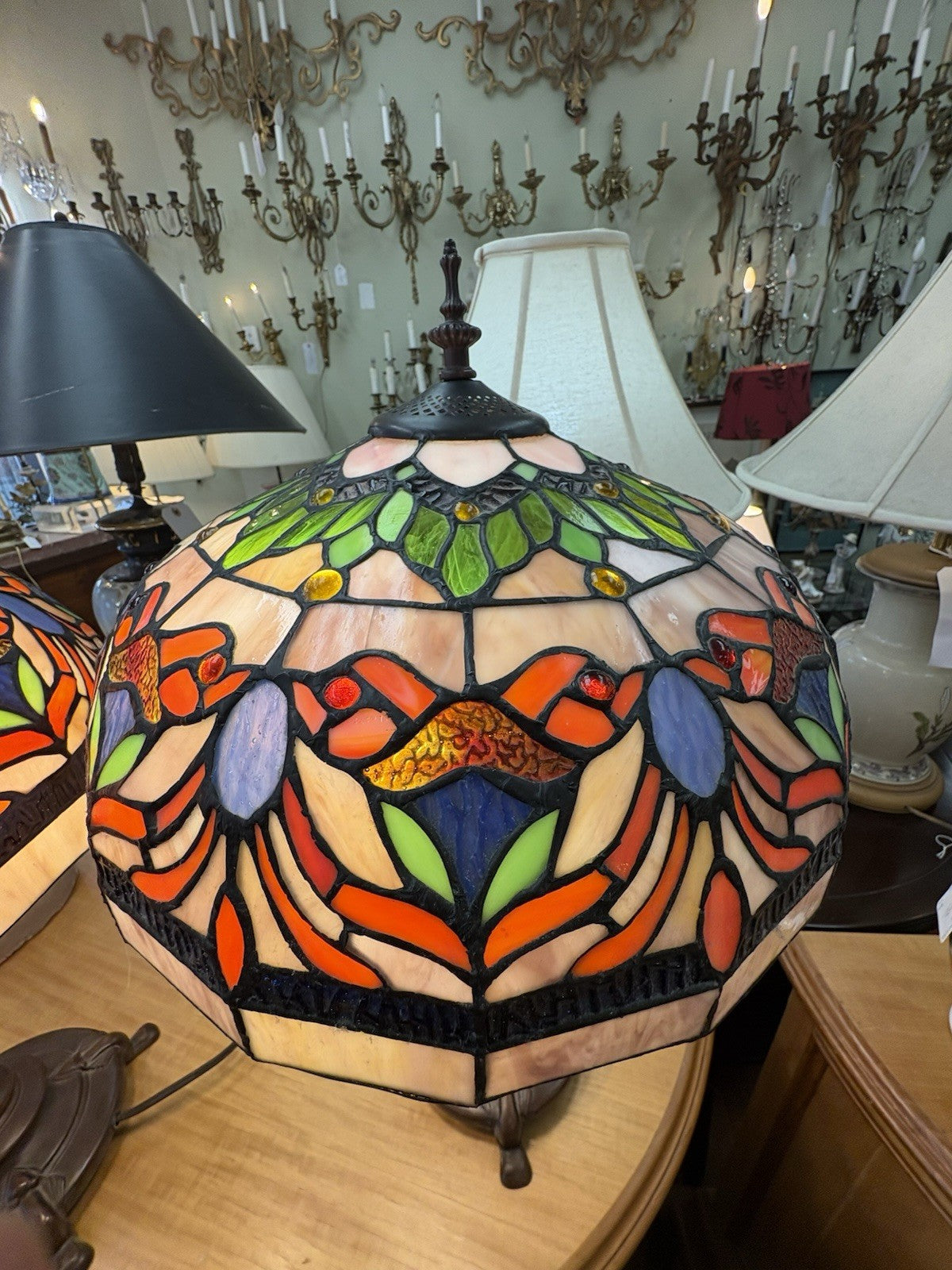 Tiffany-style Stained Glass Table Lamps Featuring A Vibrant Floral Design 10”