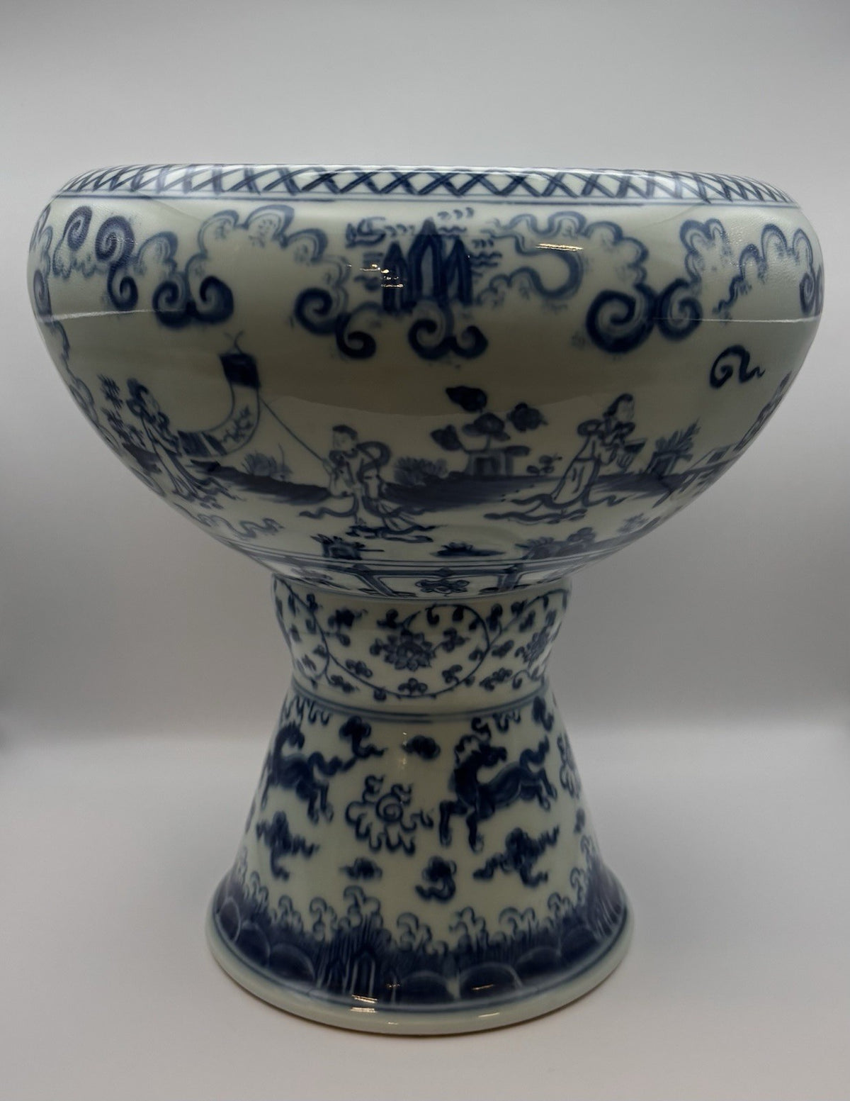 Chinese antique Ming dynasty Chenghua marked style blue and white porcelain