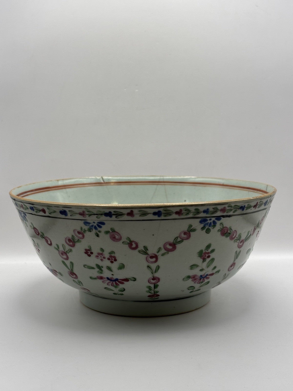 Familie Rose Fine Porcelain Floral Enamel Bowl From China 18th Century Rare