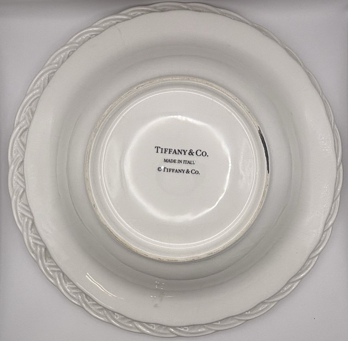 Tiffany & Co. White Woven Basket Weave 13" Serving/Centerpiece Bowl