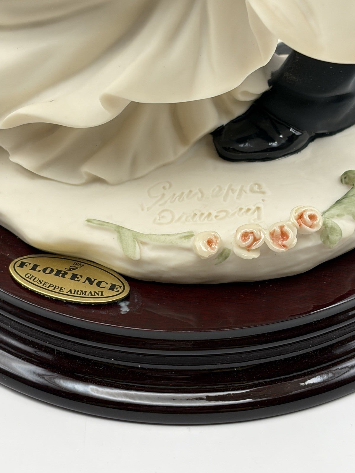True Love Wedding by GIUSEPPE ARMANI Figurine MADE IN ITALY W/BOX