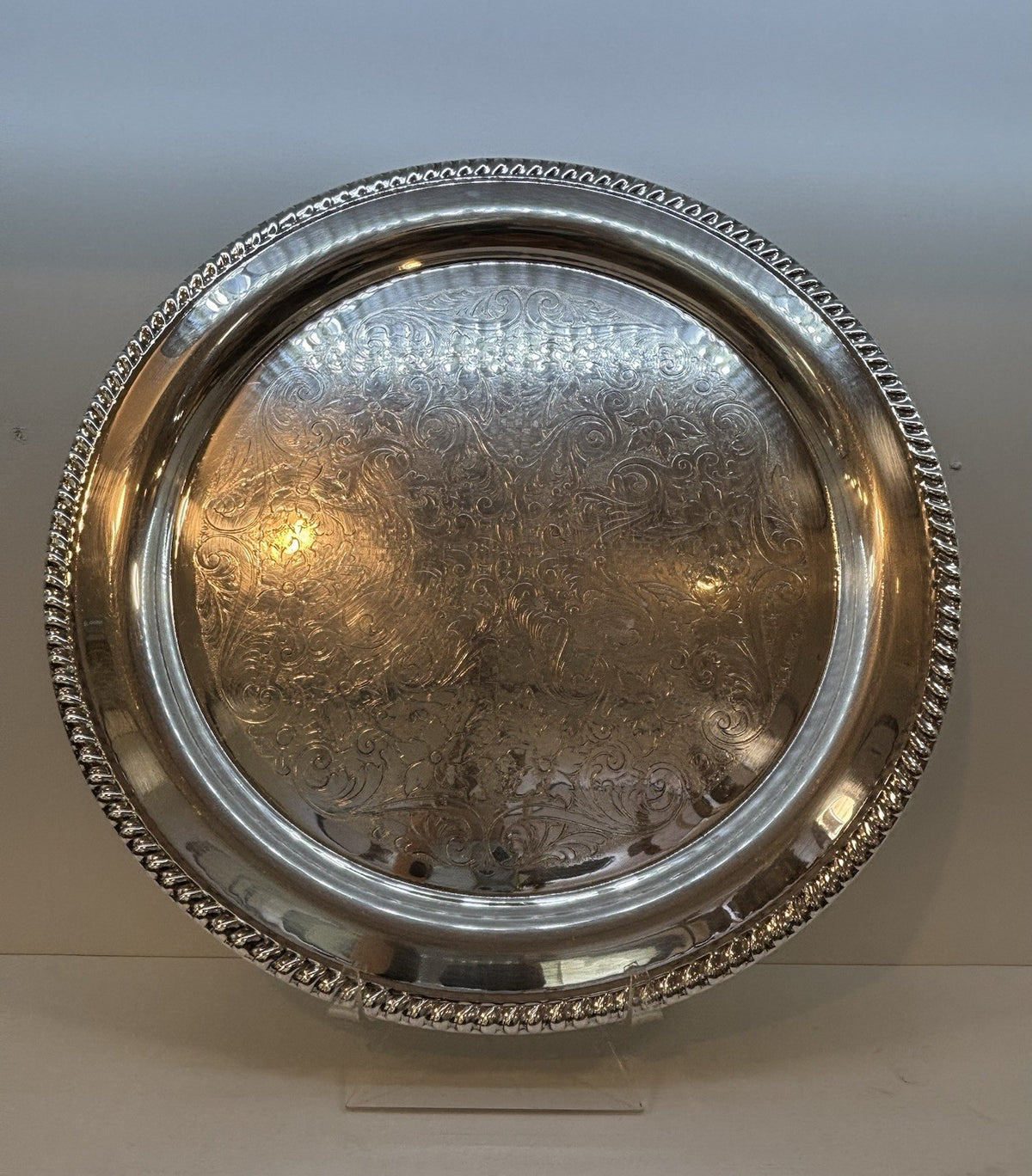 Wm Rogers & Son silver-plated tray 15.5