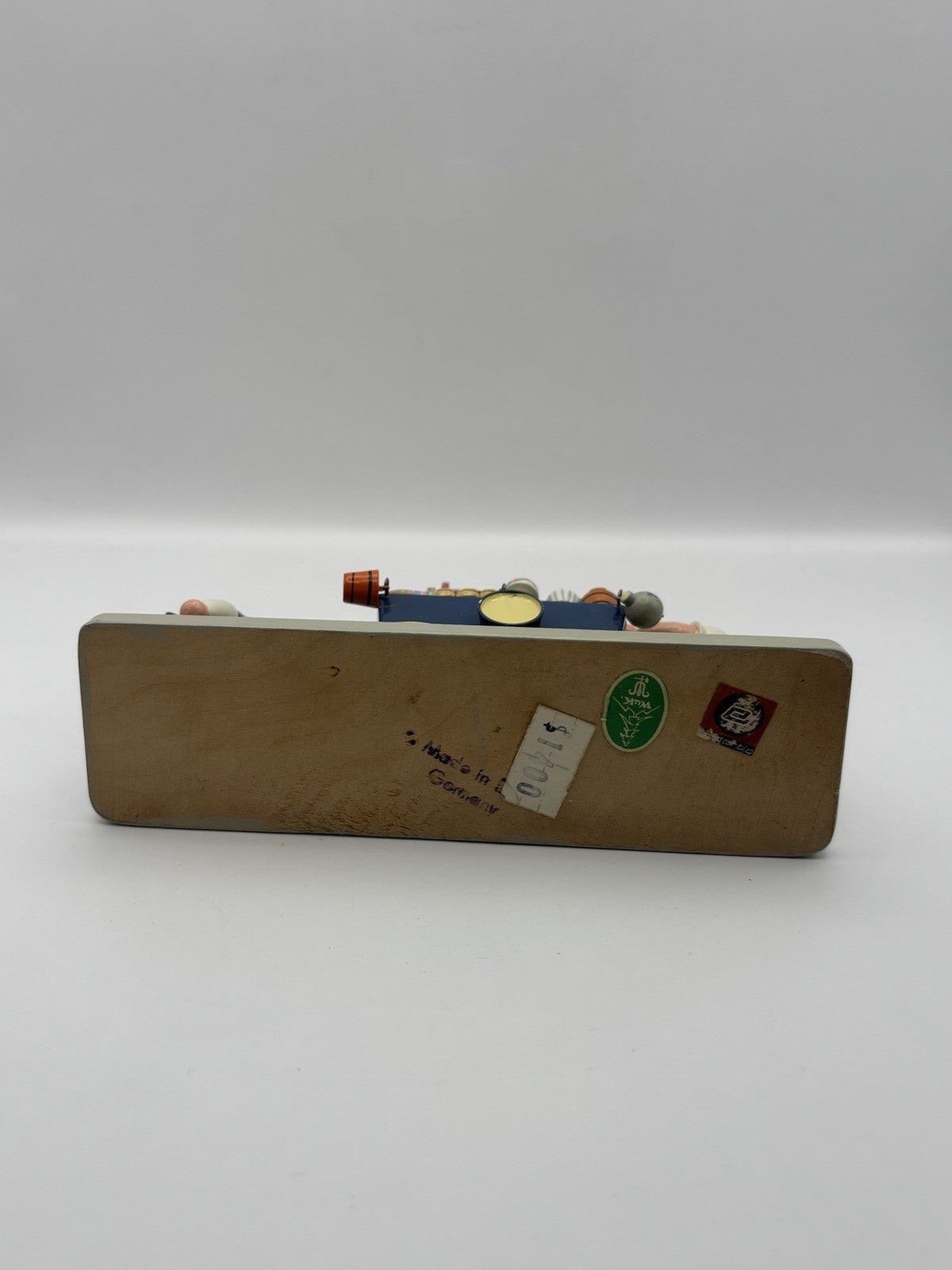 Vintage Wendt & Kühn wooden figurine Moving Day handcrafted East Germany