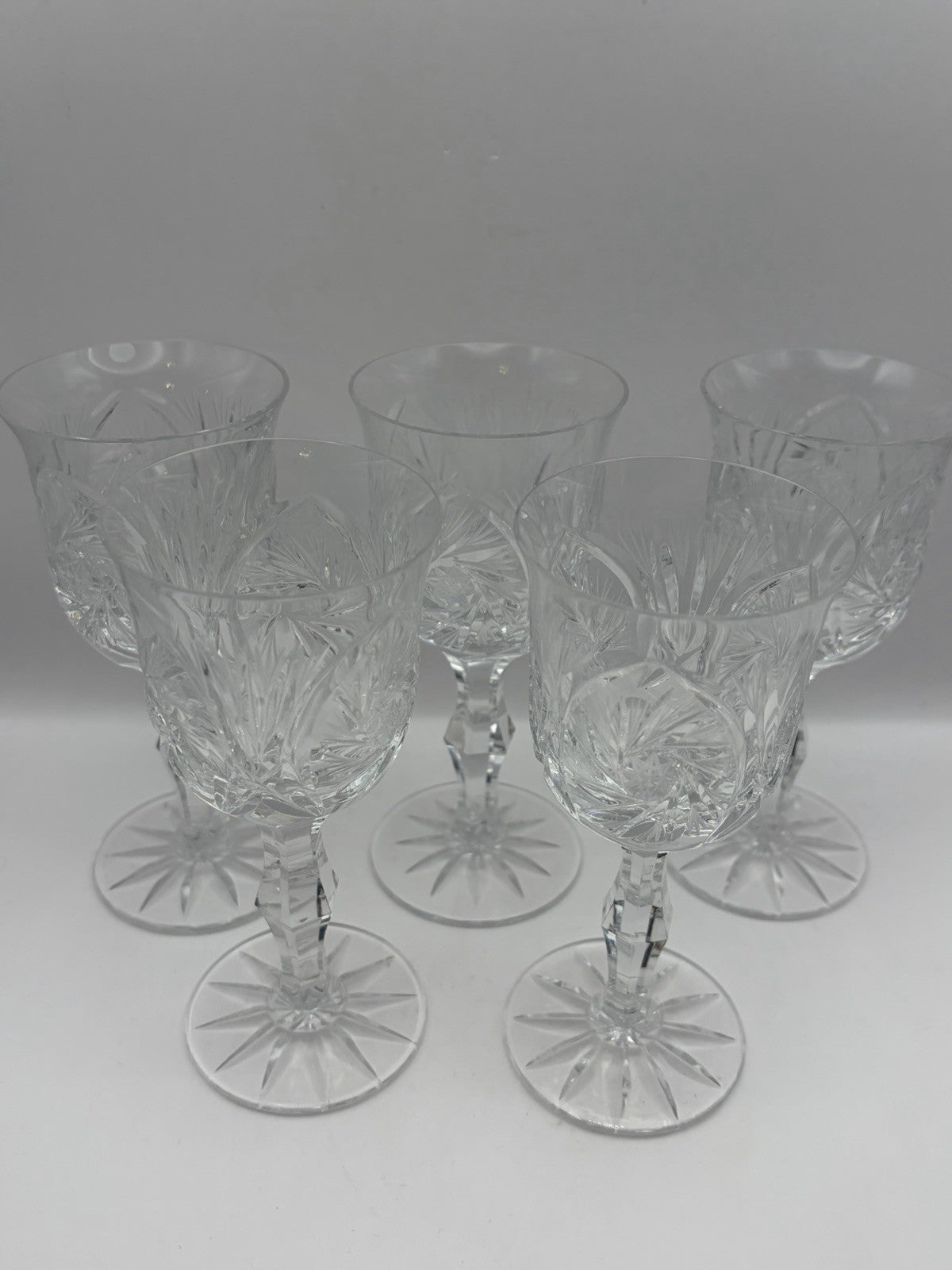 American Cut Crystal Eleanor Pattern Wine Glass. Set of 5 Excellent Condition