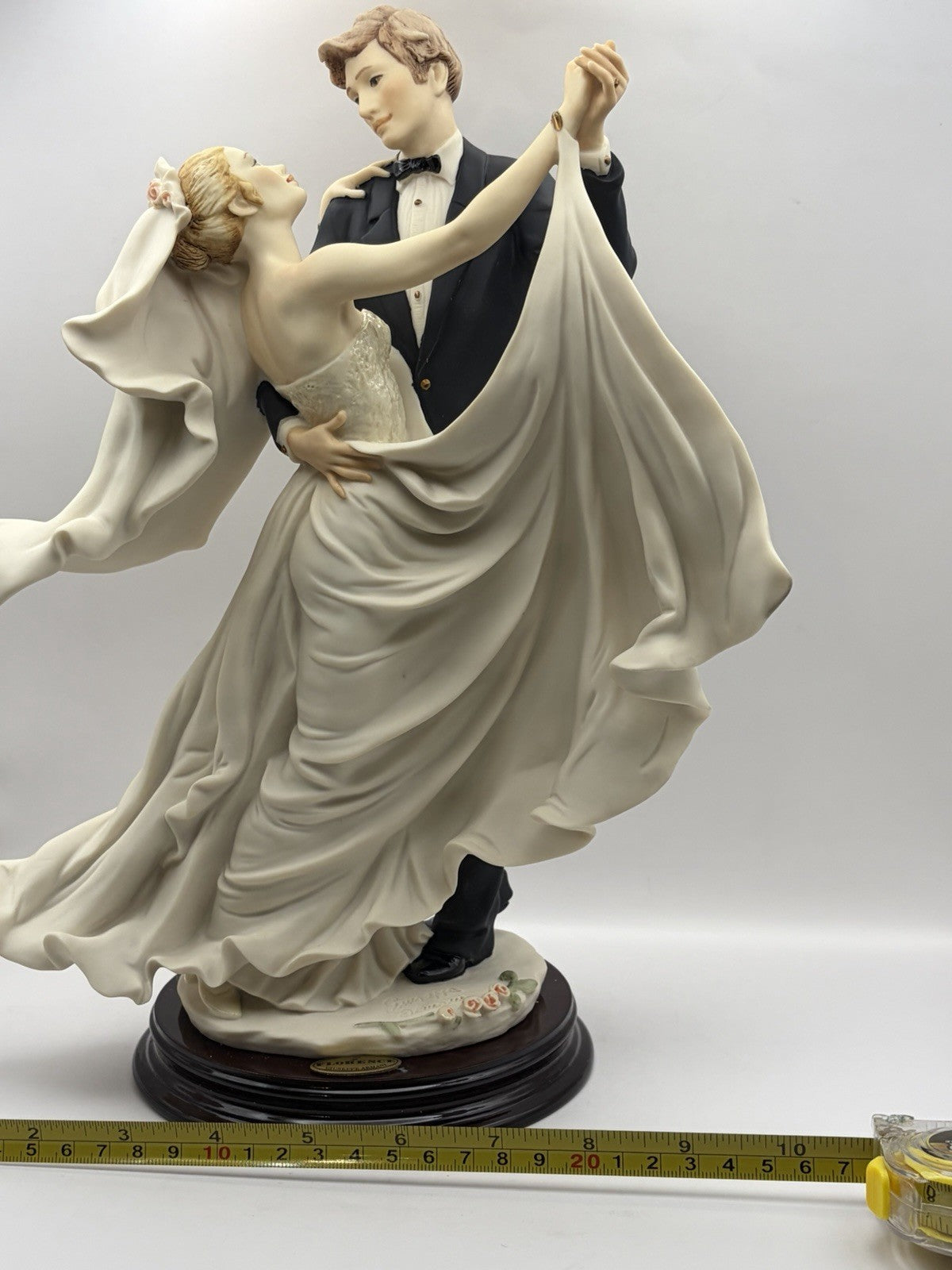True Love Wedding by GIUSEPPE ARMANI Figurine MADE IN ITALY W/BOX