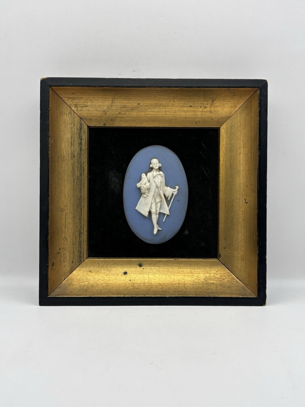 Wedgwood Jasperware framed plaques Neoclassical figurine white N blue Antique.