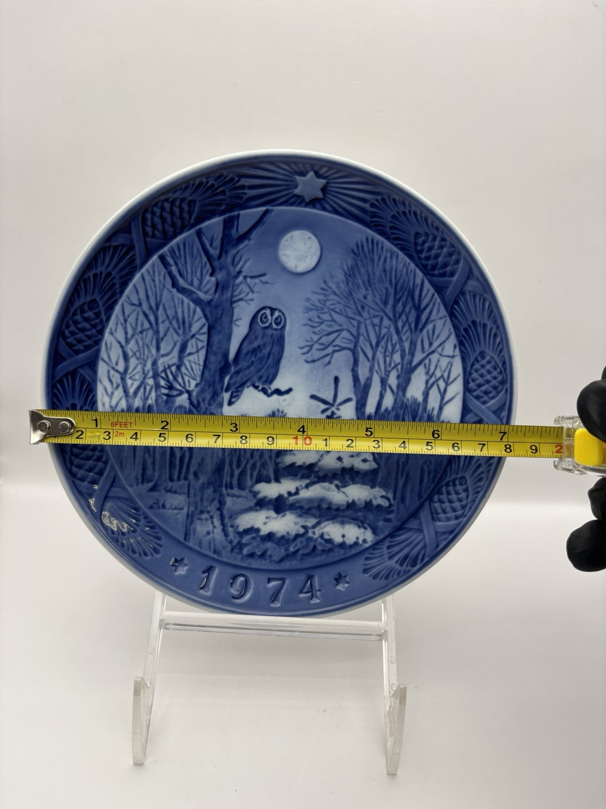 1974 Royal Copenhagen plate Winter Twilight owl in a snowy landscape.