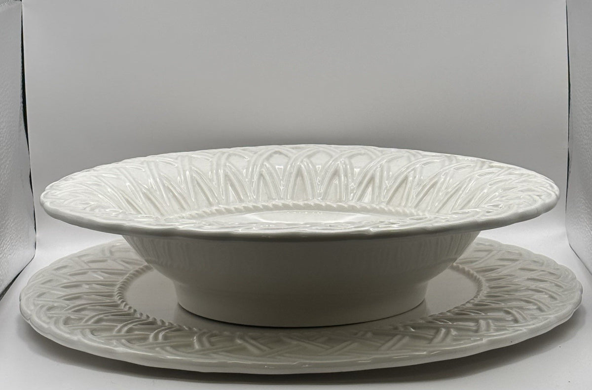 Tiffany & Co. White Woven Basket Weave 13" Serving/Centerpiece Bowl