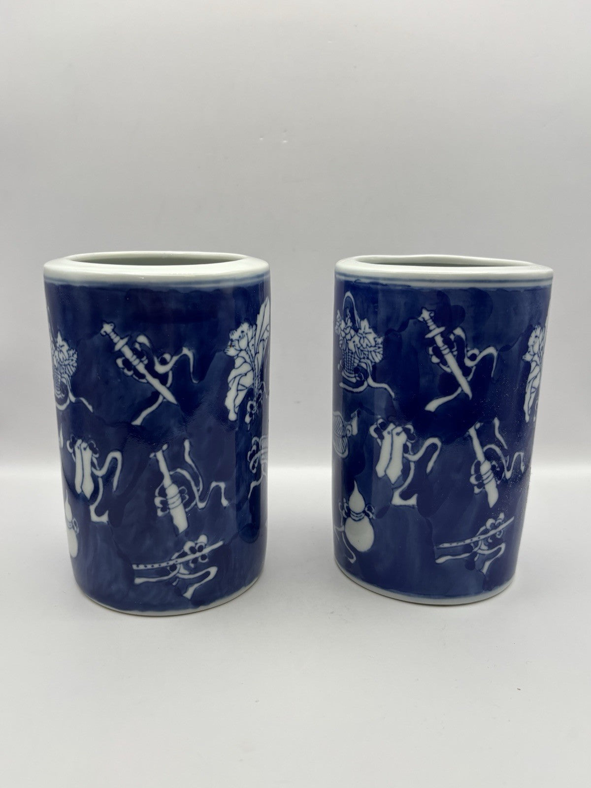 Pair of Blue and White Porcelain bitong  Hand Painted Made In China