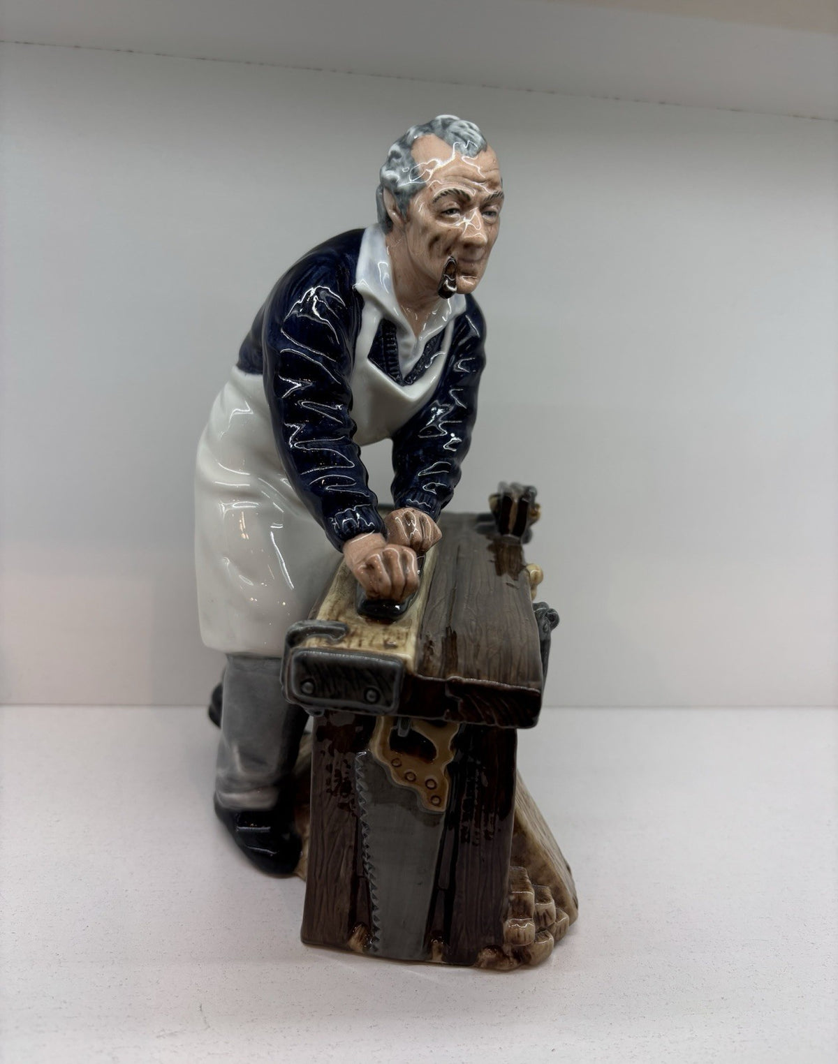 Vintage Royal Doulton 1985 the Carpenter Porcelain Figurine #2678 8.3”