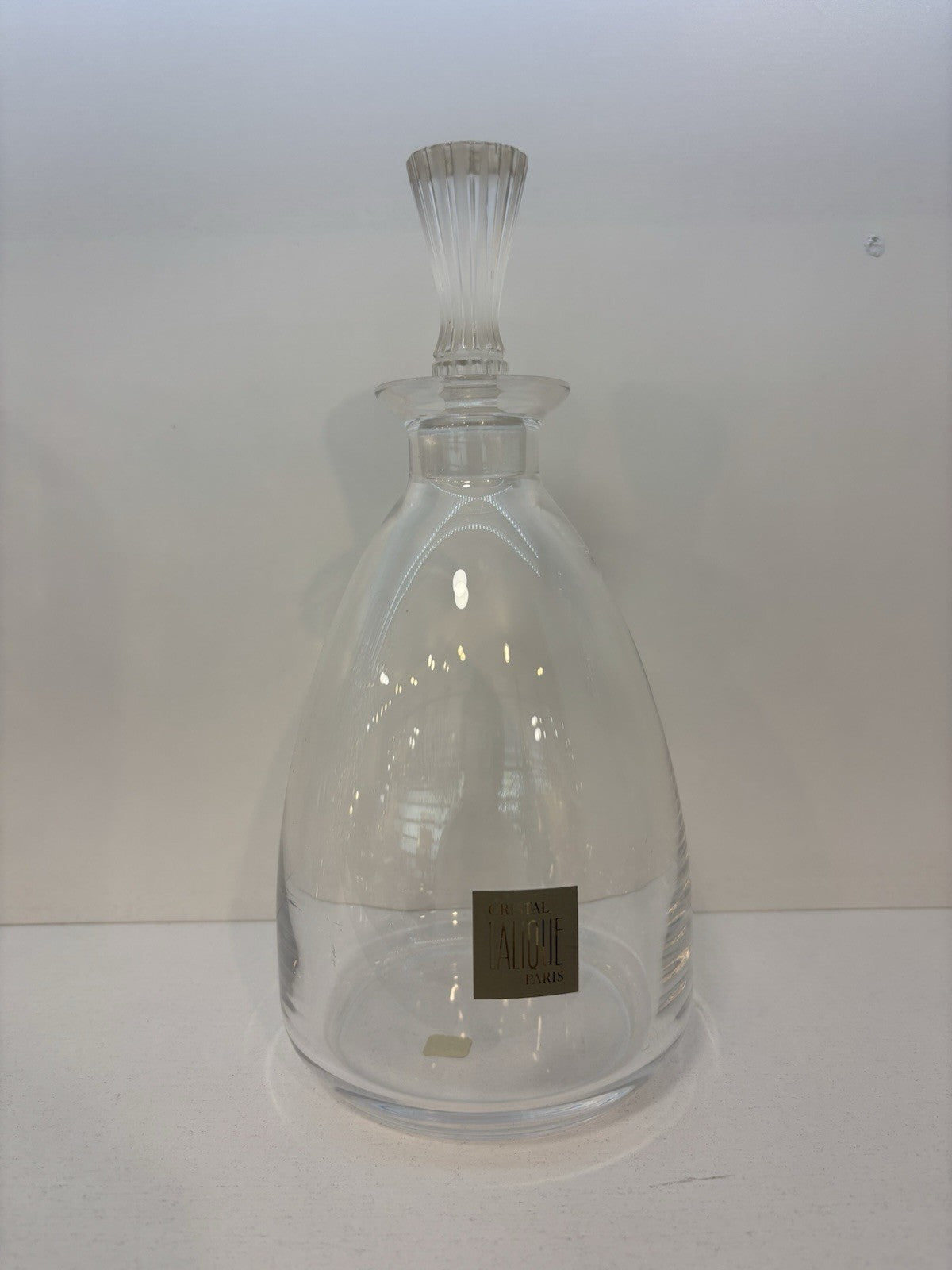 Lalique 10" Hand Blown Crystal Decanter with Etched Stopper Barsac Pattern