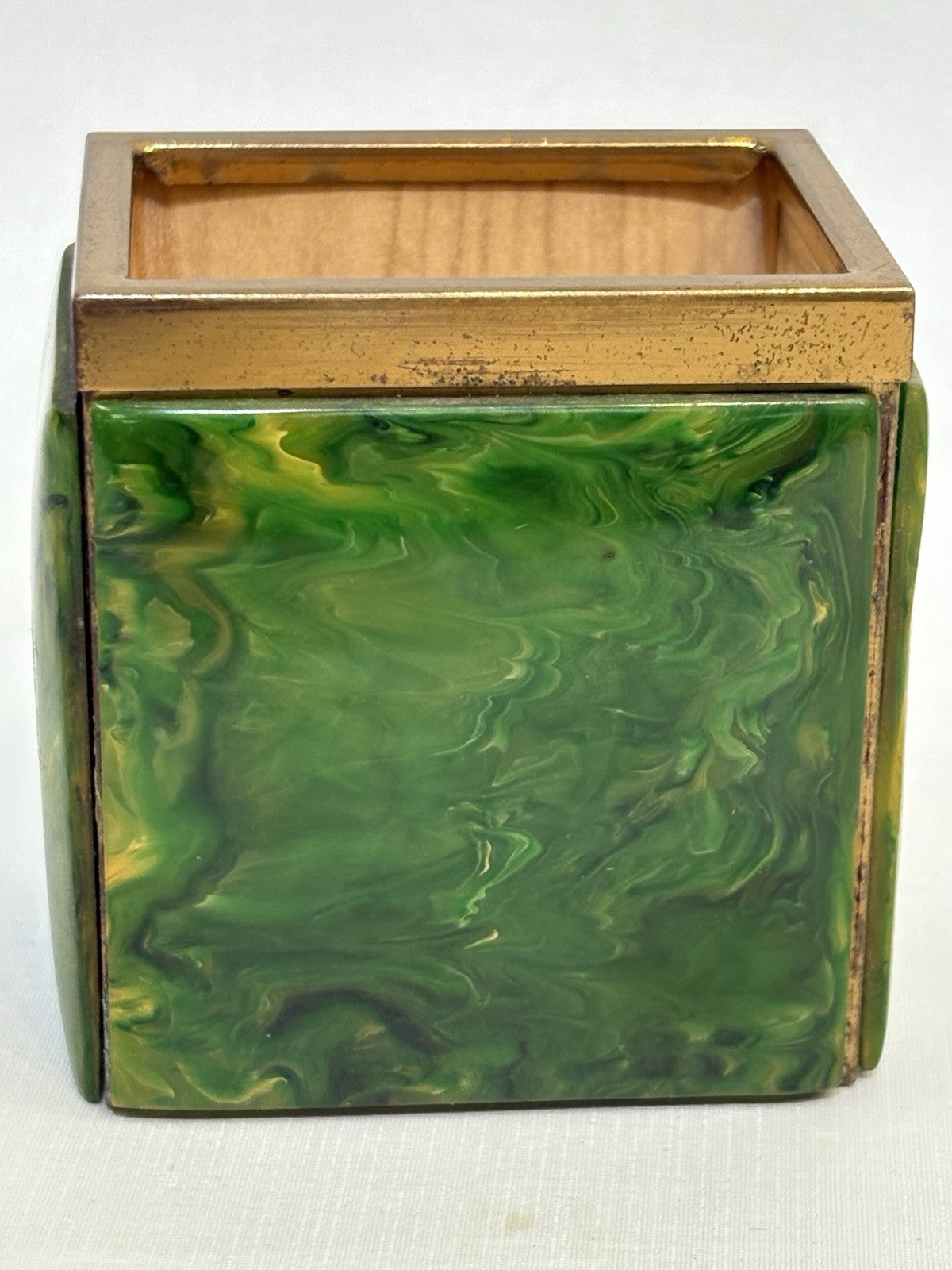Guillette English Safety Es ir Bakelite Jade