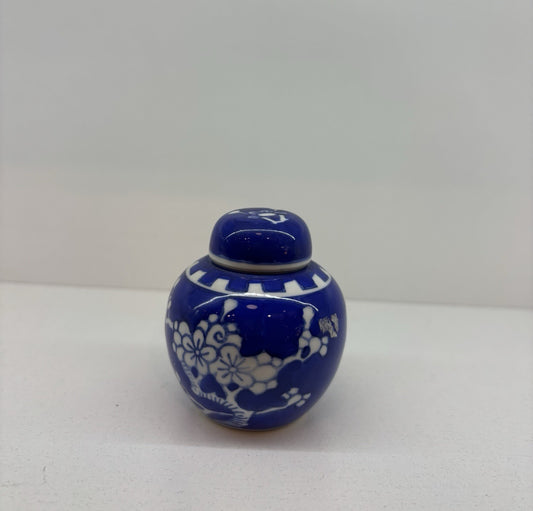 Antique Fabulous Chinese Prunus Ginger Jar with Lid  Made In China 4 Inches T.