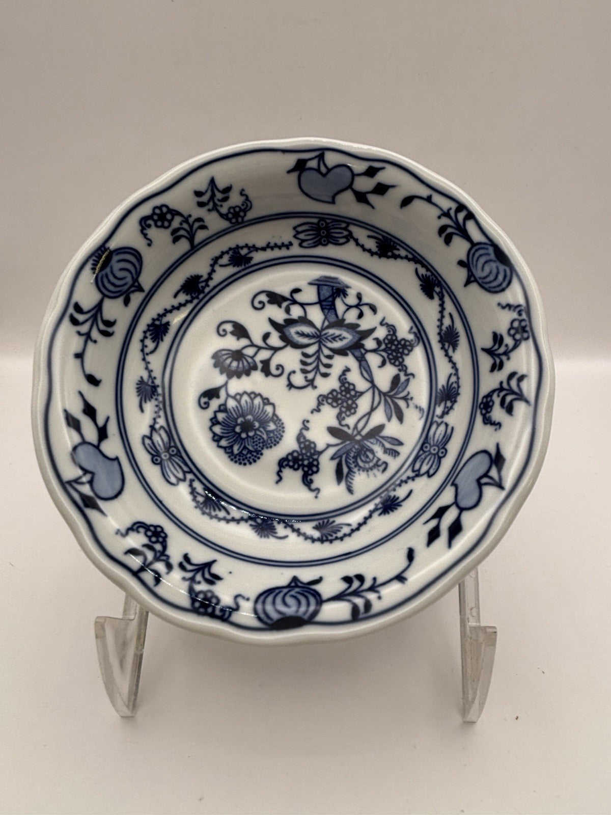 Blue Design, Scalloped , Blue Onion by Zwiebelmuster Discontinued.