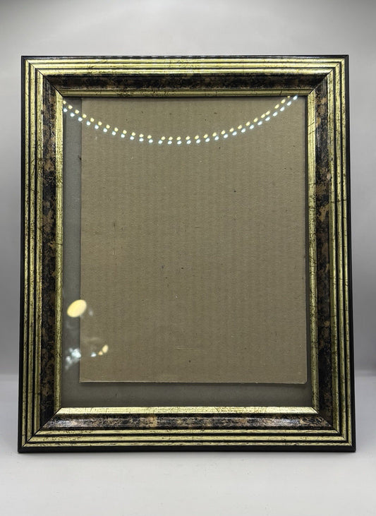 Antique-style Black and Gold Picture Frame 7x9 Photo Frame with Glass Front