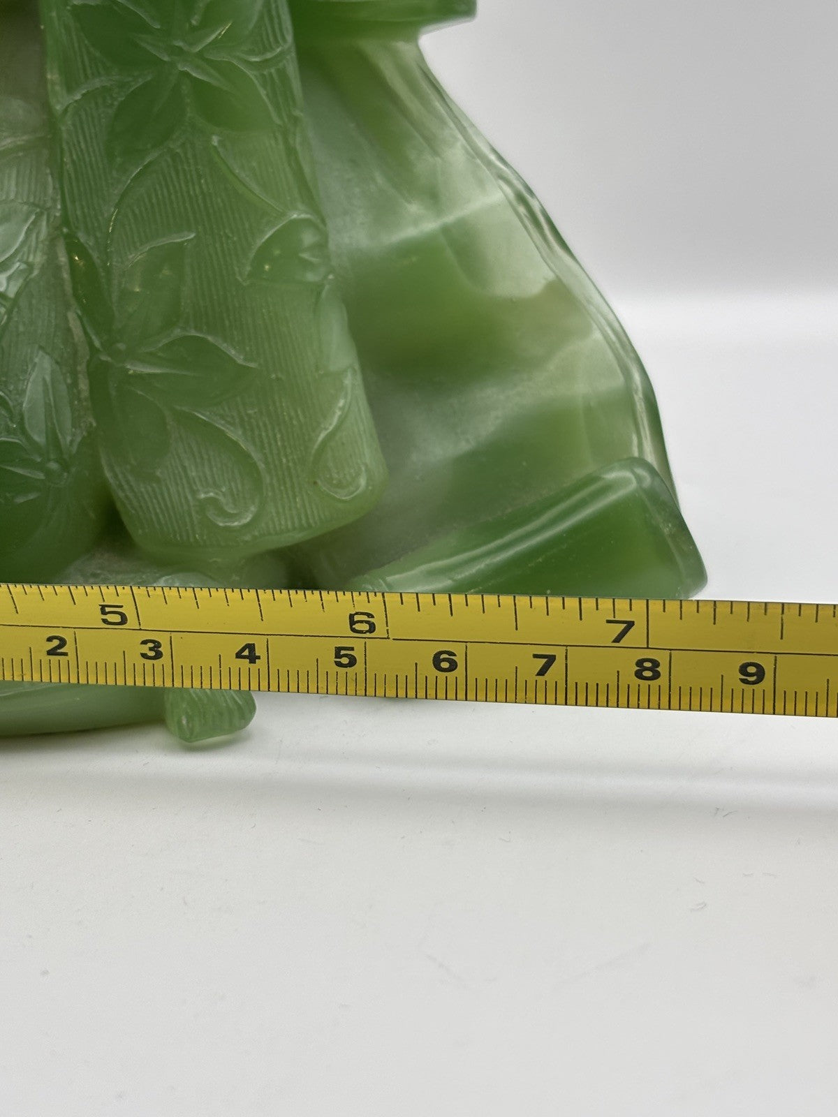 green jade powder Asian geisha figurine 1950-60s