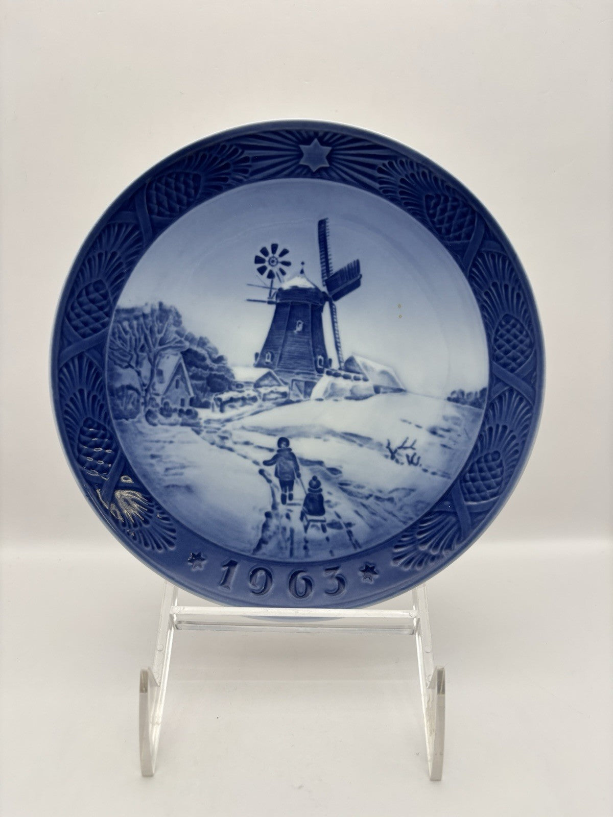Vtg Royal Copenhagen Denmark 1963 Windmill Christmas Plate Blue Kai Lange C2