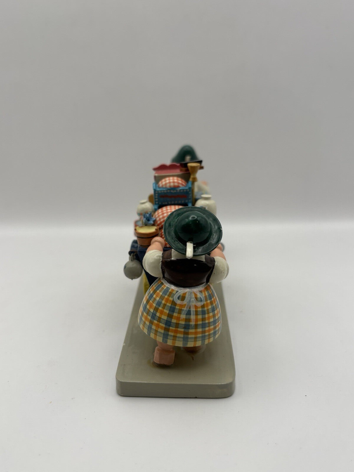 Vintage Wendt & Kühn wooden figurine Moving Day handcrafted East Germany