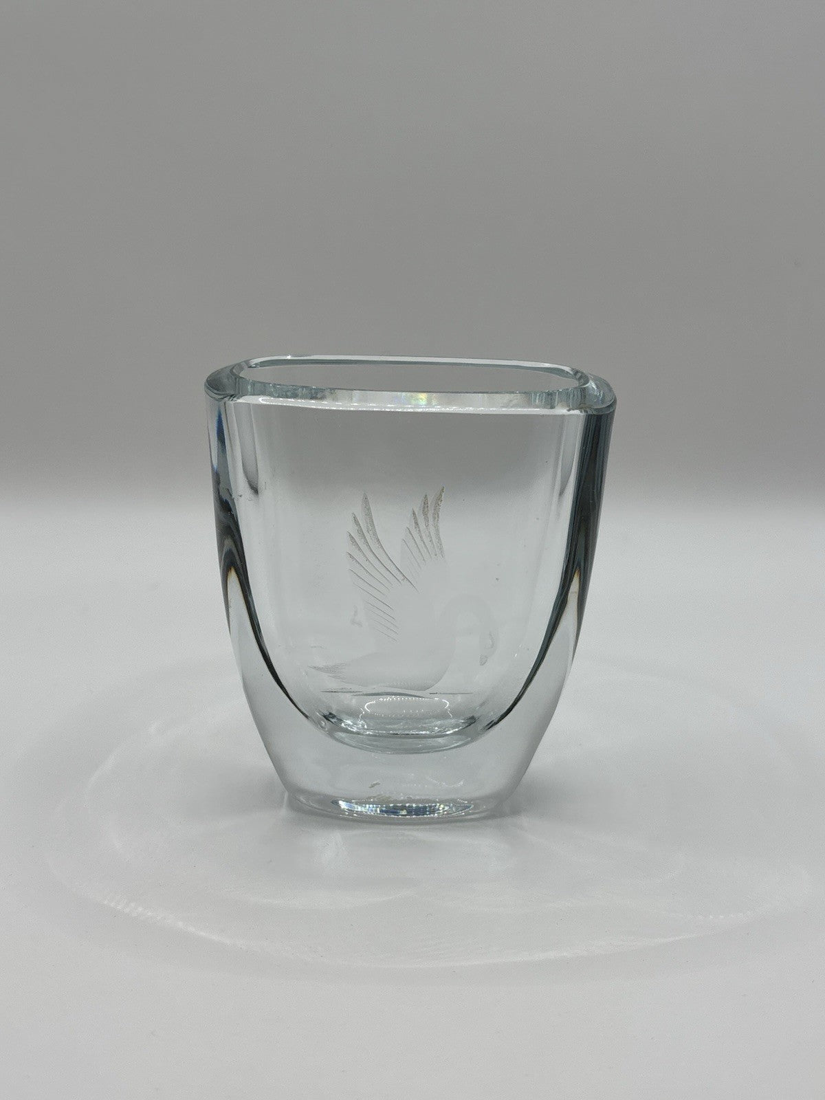 Strombergshyttan Art Glass Vase Intaglio Carved Swan Figure signed  3.4” tall