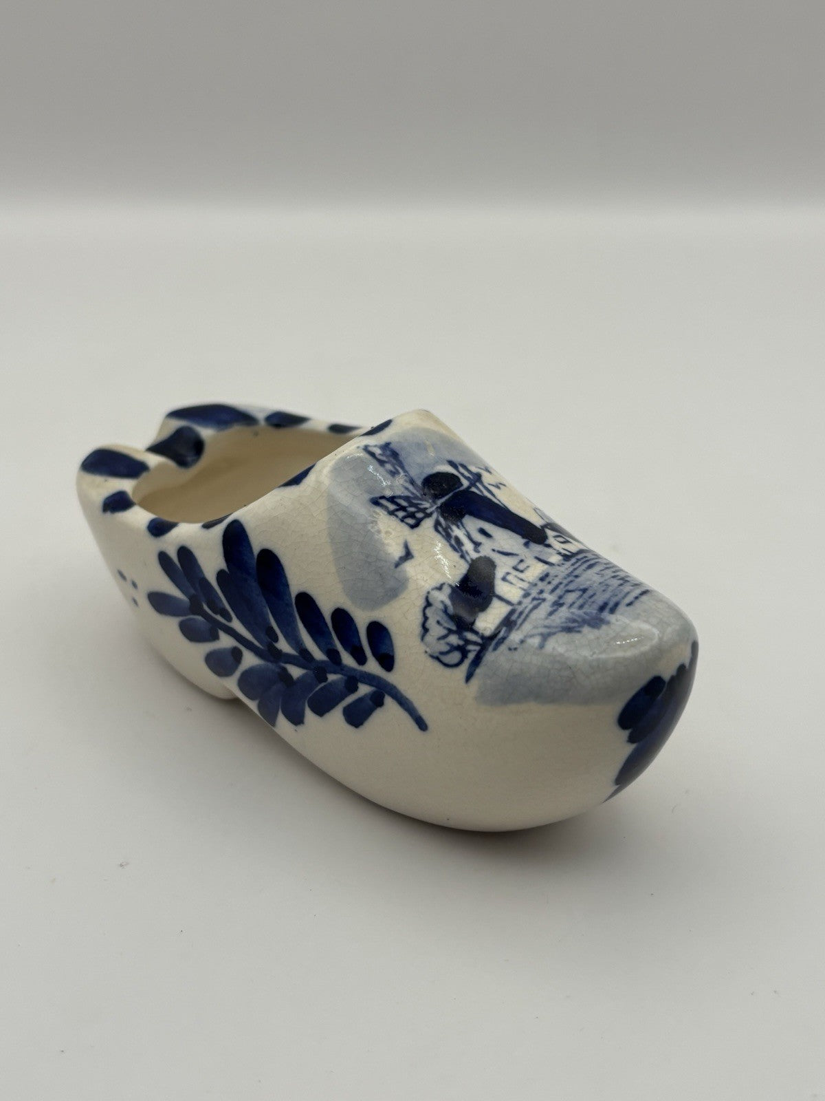 Vintage Dutch Delft Blue hand-painted ceramic clog ashtray windmill scene