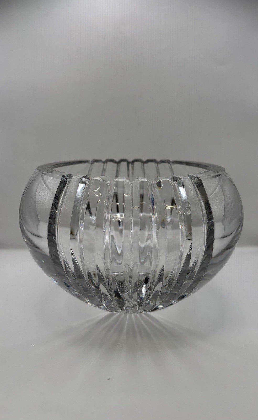 Vintage Mikasa Bowl Solid Heavy Crystal Center Piece 6”