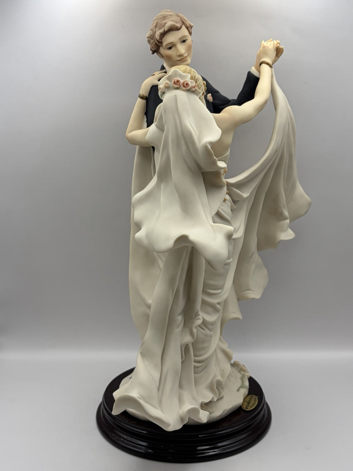 True Love Wedding by GIUSEPPE ARMANI Figurine MADE IN ITALY W/BOX