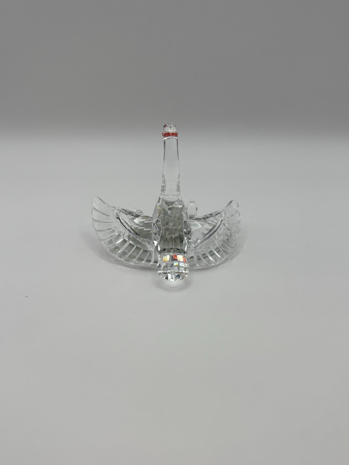 Swarovski Crystal Swan Family Figurine: Mother and Babies