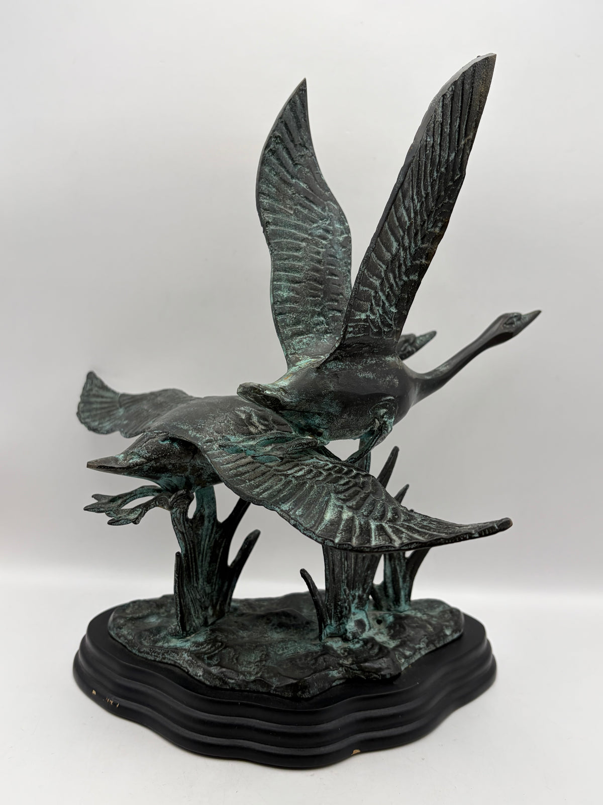 Beautiful Gatco Solid Brass Statue - 2 Birds Flying on Wood Base
