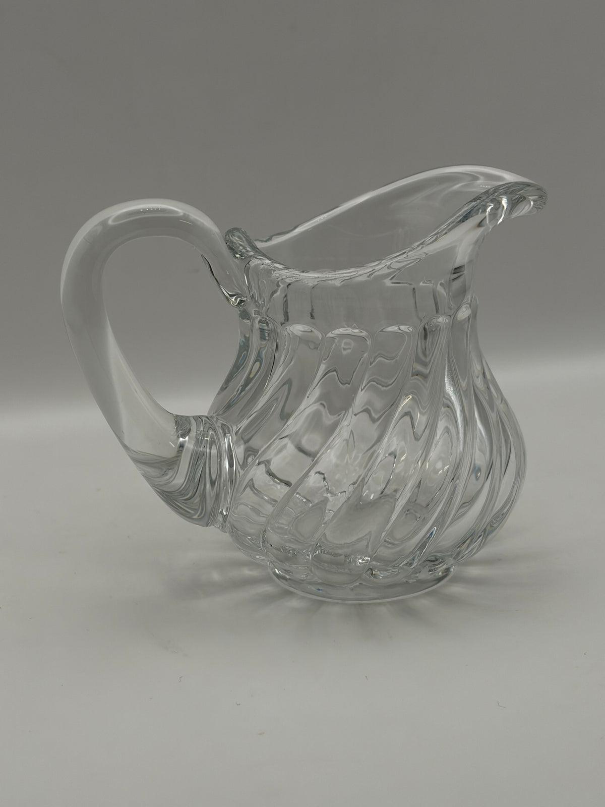 Clear Swirl Glass Creamer Pitcher With Handle 10 oz 5 in x 4 in