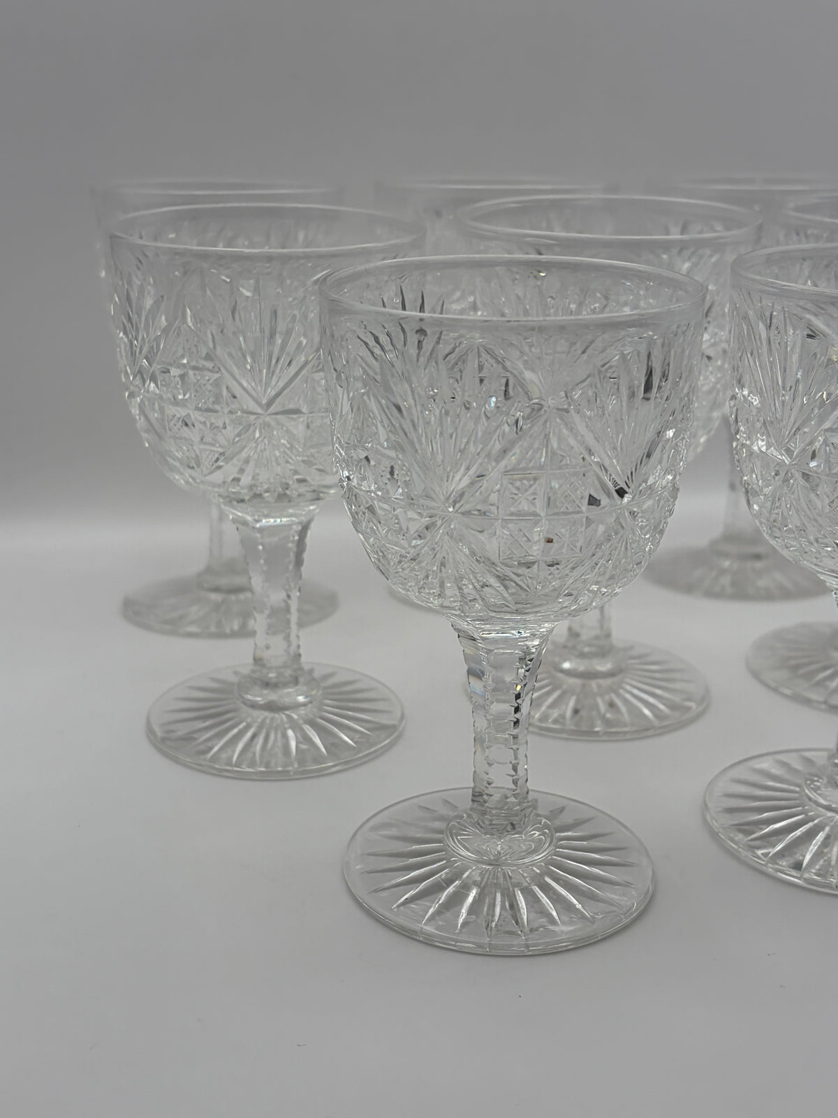 Set of 8 Clear Cut Glass Starburst Wine Glasses/Goblets Stemware 6 in