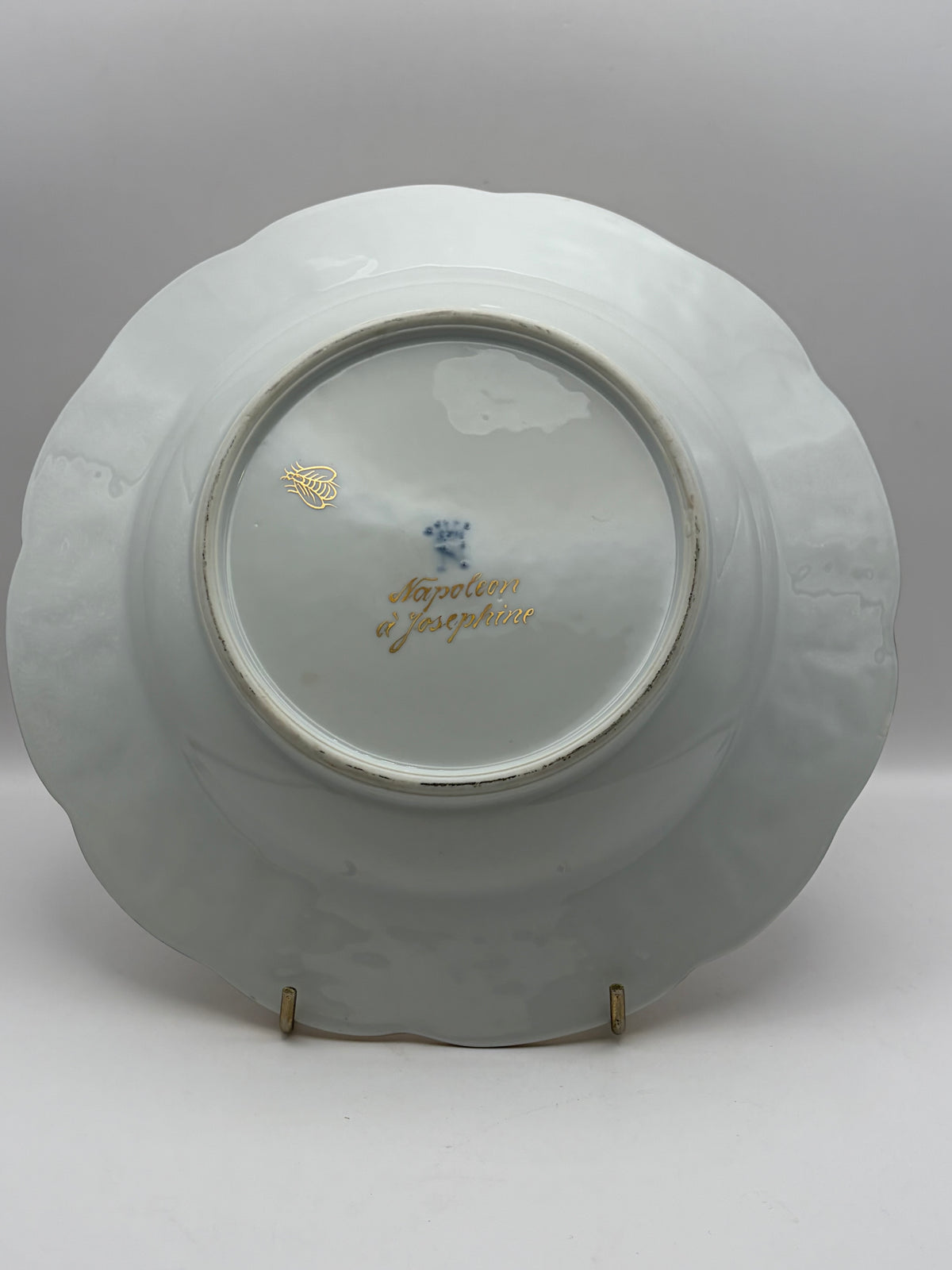 White Porcelain Plate Napoleon & Josephine Coat of Arms Gold Trim 10” Round capodimonte