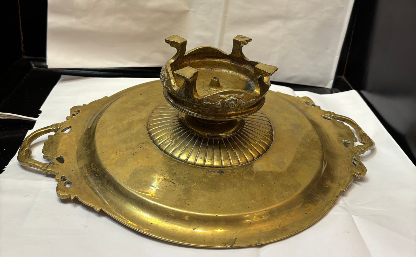 Pandore. Golden bronze antique dish sculpted by Ferdinand levillain signed.