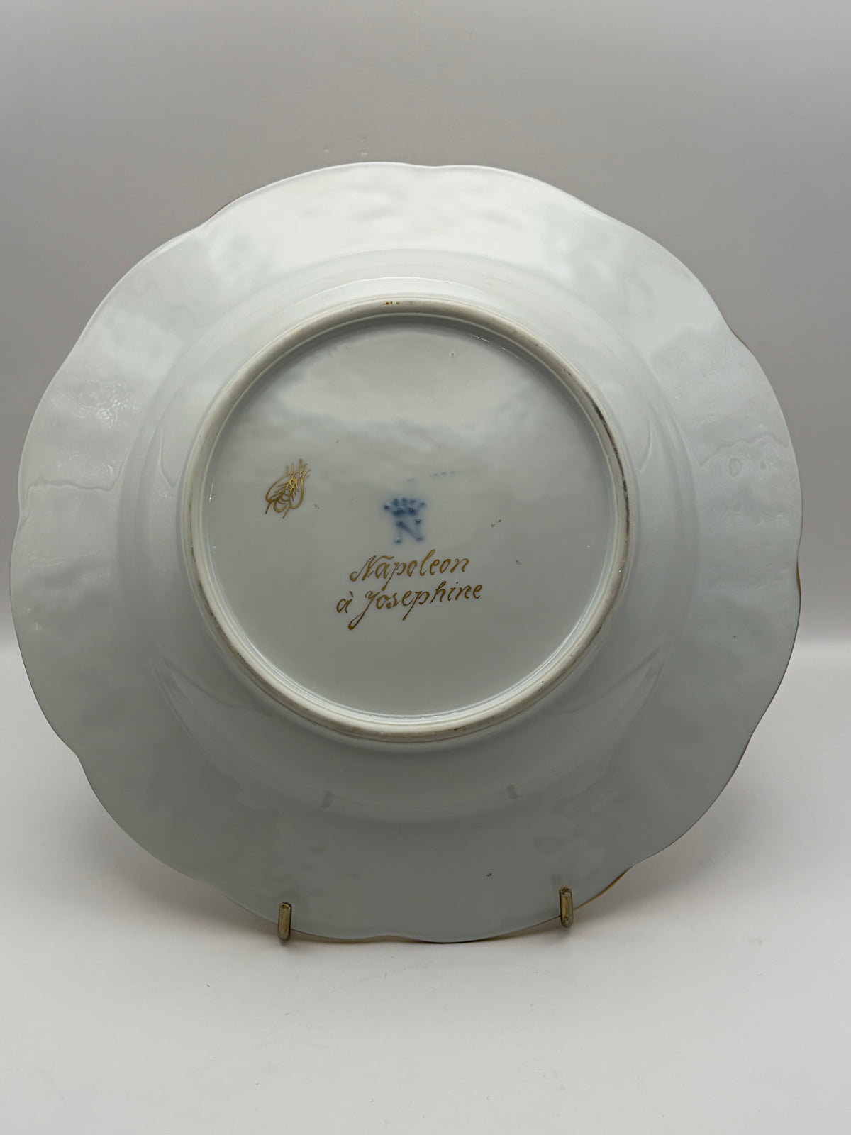 White Porcelain Plate Napoleon & Josephine Coat of Arms Gold Trim 10” Round capodimonte