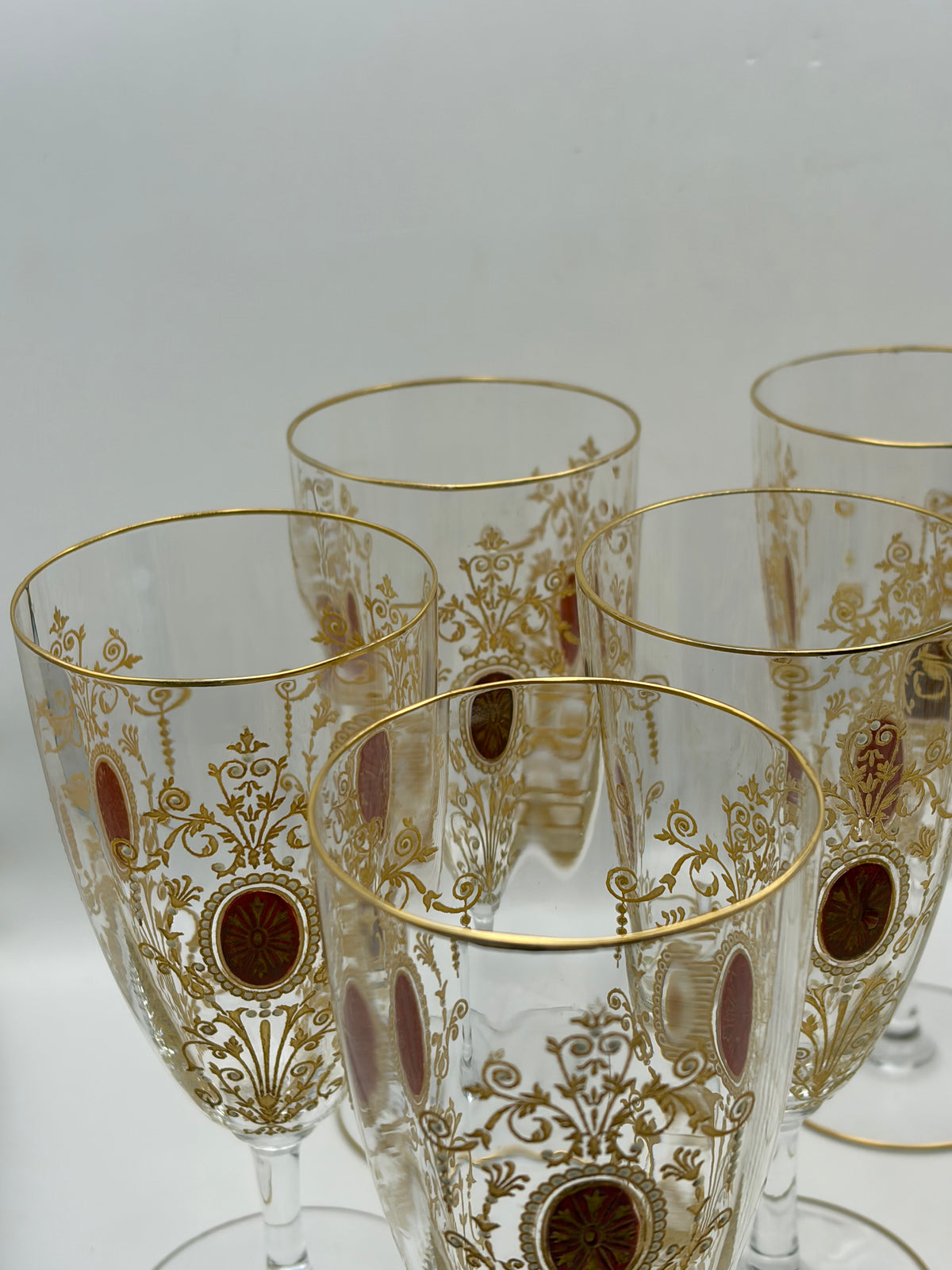 Bohemian Set of 9 Stemmed Wine Glasses Clear Gold Rim Floral Scroll Red Medallion